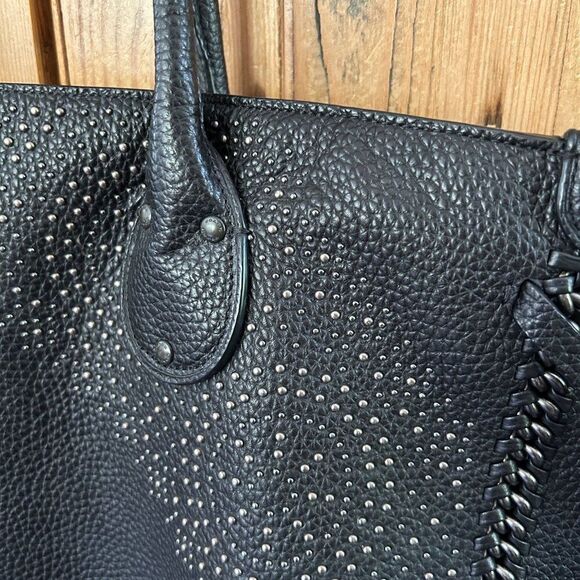 Coach‎ Tatum Studded Tall Tote in Pebbled Leather Black Oversized Metal Chain - Picture 3 of 16